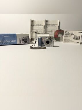 VTG Canon PowerShot A10 1.3MP 3x Zoom Digital Camera Tested Works Good Condition